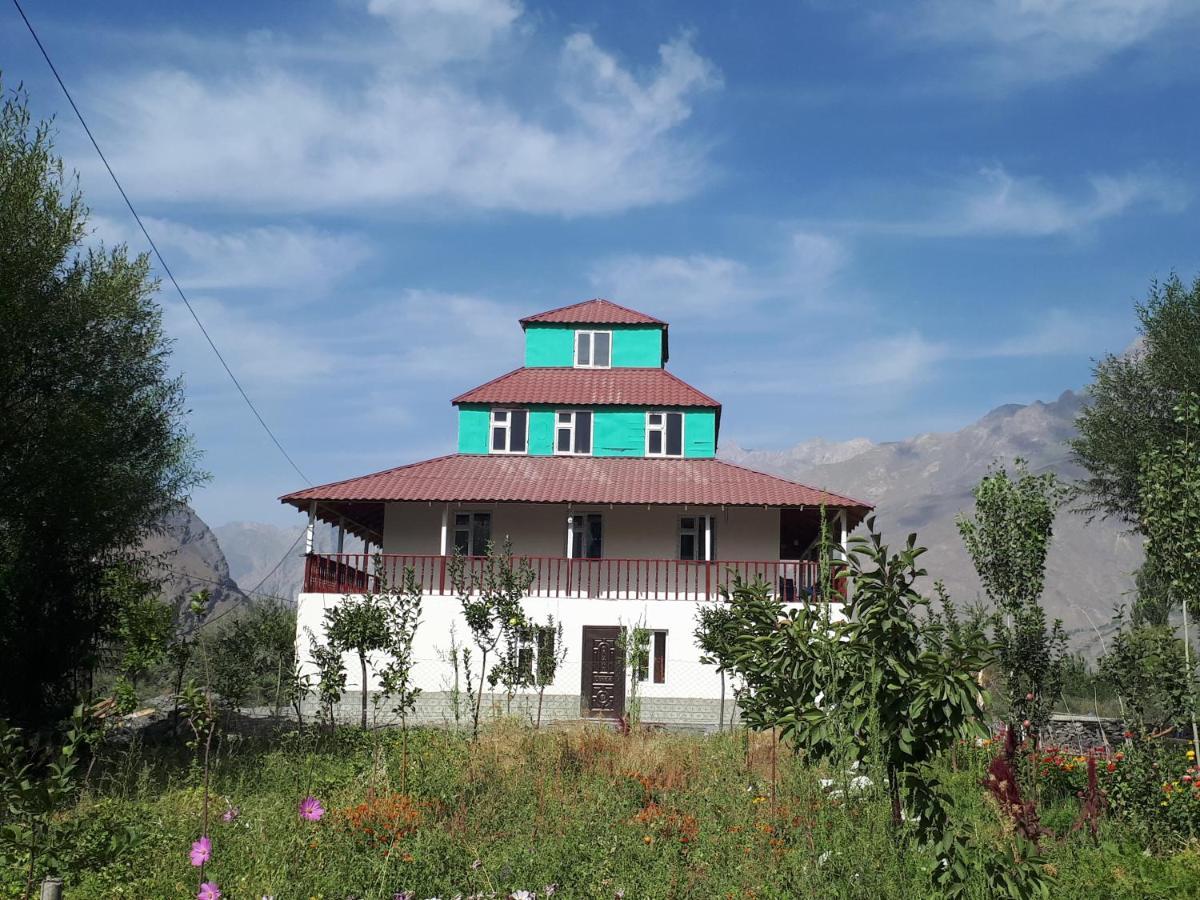 Hostel Muborak Rushan 외부 사진